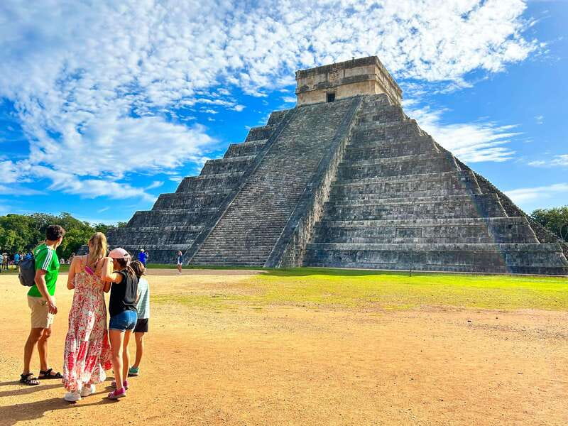 Cancun: Chichen Itza Early Access Guided Tour - What the guides add to the ruins