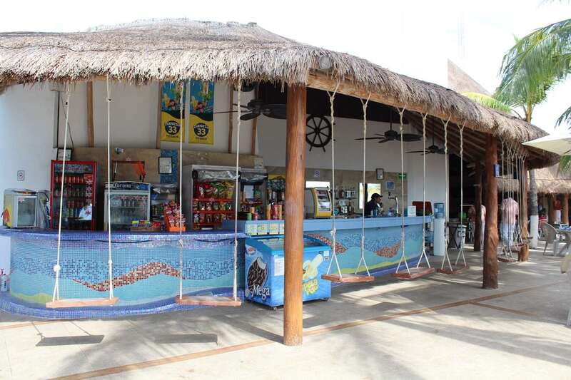 Cancún: Dolphin Encounter on Isla Mujeres with Buffet - A practical packing list