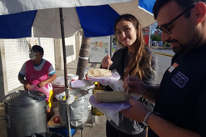 Cancun Hands-On Mexican Cooking Class - Guacamole, tortillas, and beans