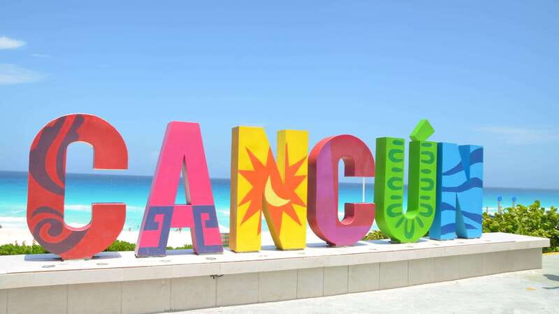 Cancun: Hop-On-Hop-Off Sightseeing Bus Tour - Getting your bearings from the top deck