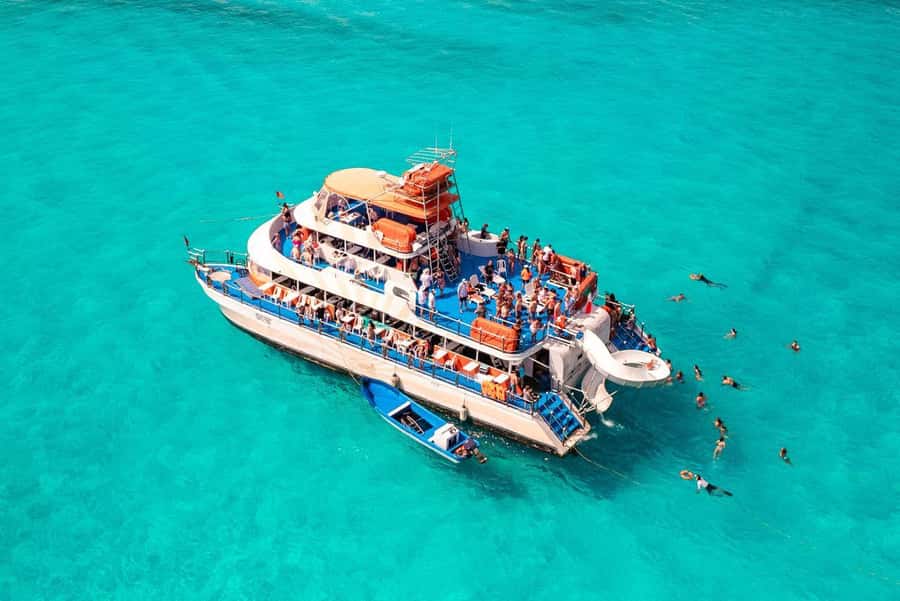 Cancun: Isla Mujeres Full Day Dancer Cruise - Starting at the Cancun dock