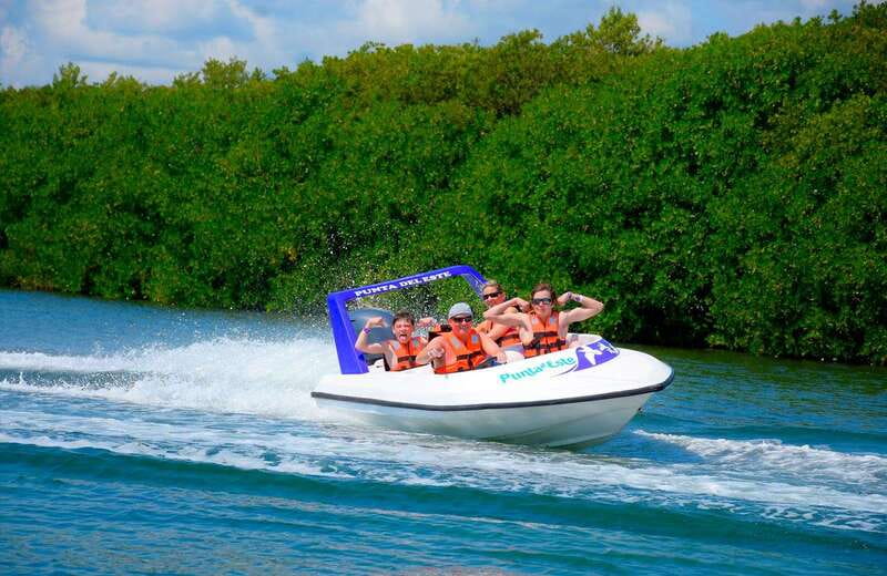 Cancun: Jungle Tour Adventure with Speedboat and Snorkeling - Salbutes and flavored water provide a quick local taste