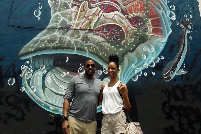 Cancun Street Food Tour with Food Stalls, Local Market and Murals - Stop four: more than 40 frozen flavors