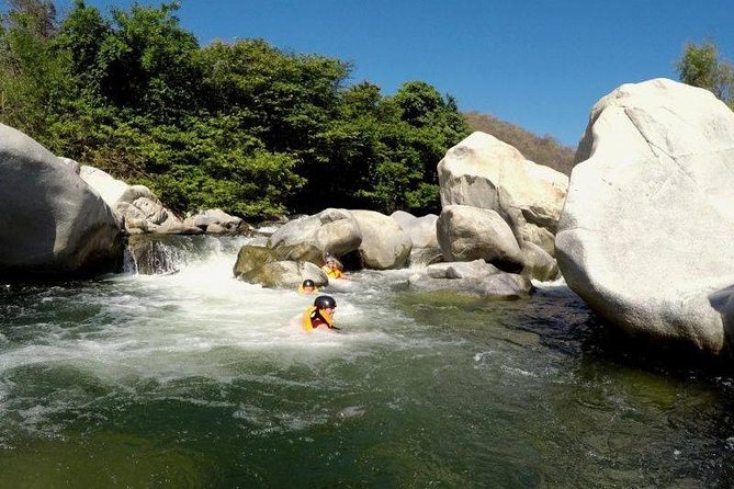 Canyoning in the Oaxacan Coast Canyons - What to wear and what to leave in the vehicle