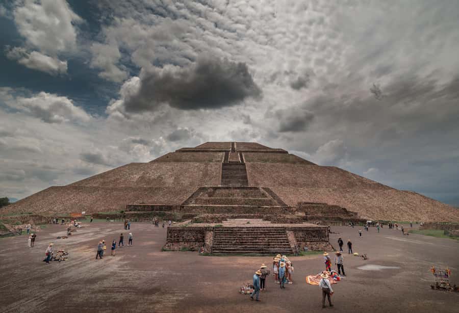CDMX: Early visit to Teotihuacan - What the guides add to the experience