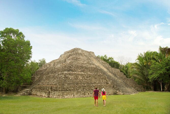 CHACCHOBEN Ruins and BACALAR Lagoon Boat Excursion from Costa Maya - Bacalar Lagoon and its seven shades of blue