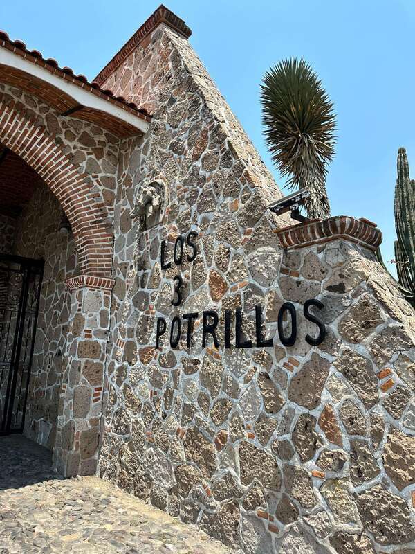 Chapala and Ajijic Tour from Guadalajara with 3 Potrillos - The restaurant stop and included boat ride