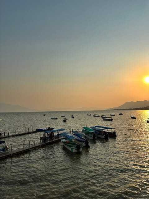 Chapala and Ajijic Tour from Guadalajara with 3 Potrillos - How the guide service affects the day