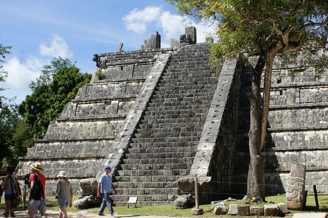 Chichen Itza, Beautiful Cenote and Valladolid All Inclusive Tour - Valladolid in just 30 minutes