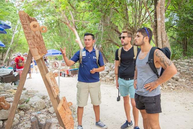 Chichen Itza by Van: Reduced Group, Tour Guide, Fast Trip & Lunch - Crowds, vendors, and the less romantic side of the ruins