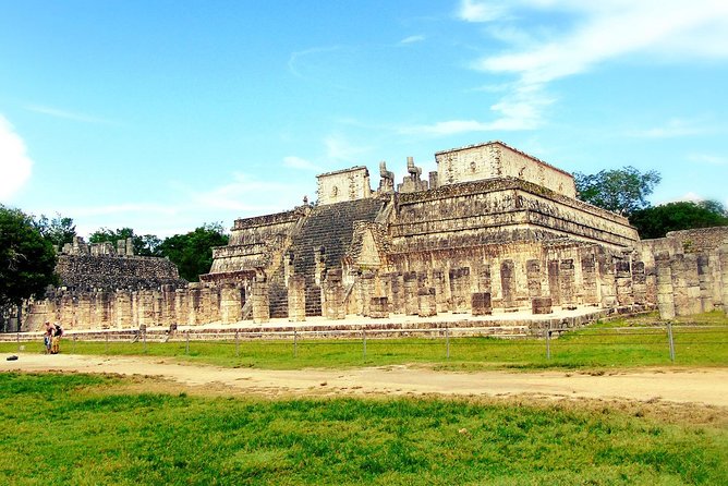 Chichen Itza & Cenote All-Inclusive Tour – Taxes & Entry Included - A quick stop in Valladolid