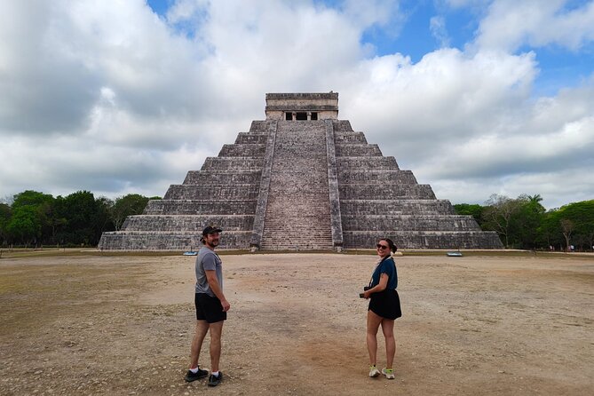 Chichen Itza Cenote and Magic Izamal - Lunch with Yucatan flavors