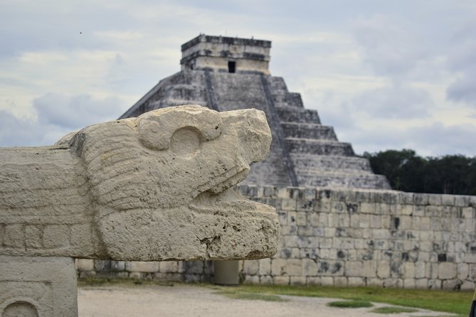 Chichen-itza & Cenote Private Tour - Walking through Chichen Itza with a personal guide