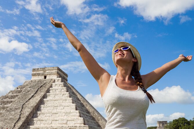 Chichén Itzá, Cenote Suytún, and Cenote Ikkil Guided Tour - Valladolid is a quick taste, not a town visit