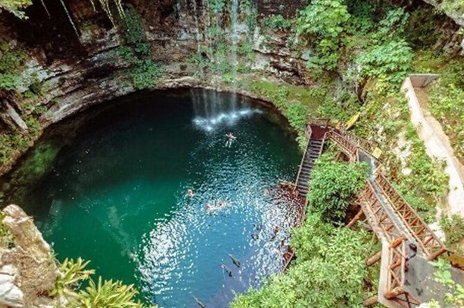 Chichen Itza Day Trip from Tulum Including Cenote and Lunch - The brief Valladolid stop