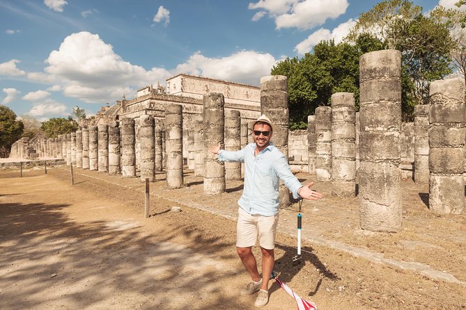 Chichen Itza Deluxe Guided tour with lunch - Leaving Cancun at 7:00 am