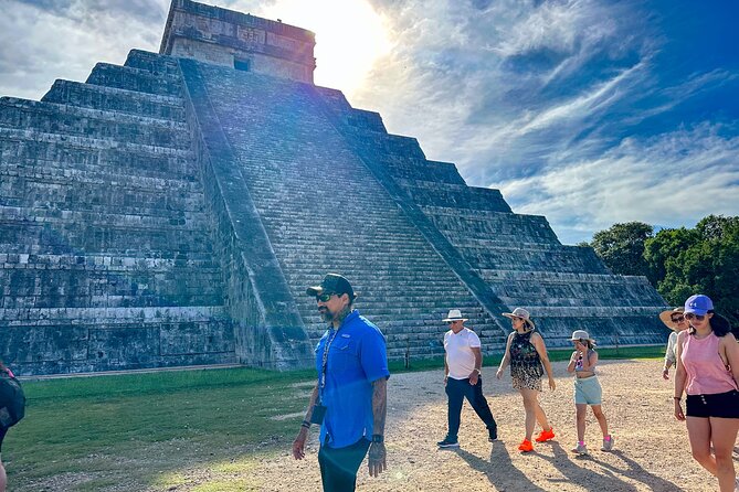 Chichen Itza Early Access All Inclusive: Hotel Pick up & All Fees - Two hours inside: enough for you?