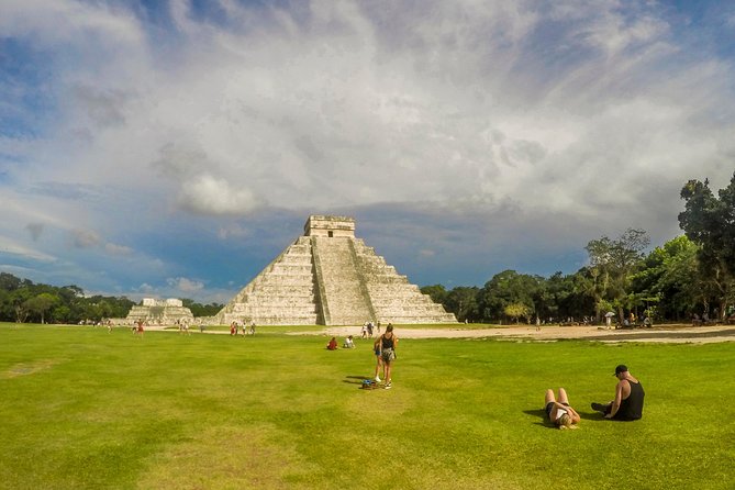 Chichen Itza & Ekbalam Tour From Playa del Carmen - Pickup from Playa del Carmen and the early road south