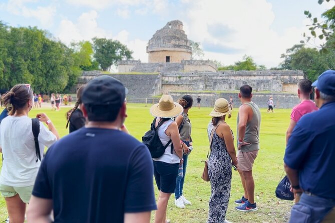 Chichen Itza Gastronomic, Valladolid and Cenote Extremo - Chichen Itza and the pyramid of Kukulkan