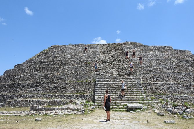 Chichen Itza, Private Cenote/Food Experience & the magic Izamal - The van, group size, and pace