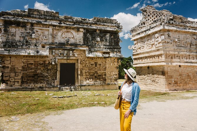 Chichen Itza: Self-Guided Tour with Audio Narration & Map - El Castillo and the Great Ball Court