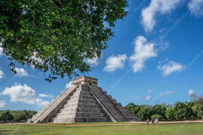 Chichen Itza VIP Private Tour – Sacred Cenote & Valladolid Visit - The early road from Playa del Carmen