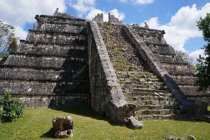 Chichen Itza VIP Private Tour – Sacred Cenote & Valladolid Visit - Yucatan lunch and an hour in Valladolid