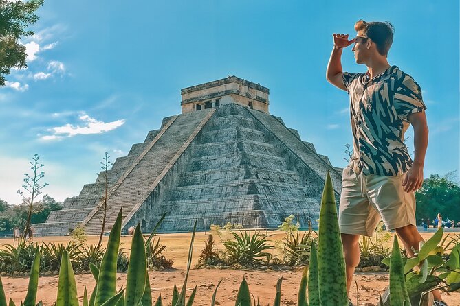 Chichen Itza, Yucatecan Buffet, Cenote Saamal and Valladolid - Key points at a glance