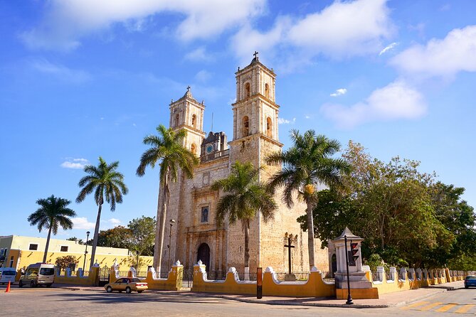 Chichen Magic Towns and cenote with Zipline - Izamal turns the final stop bright yellow