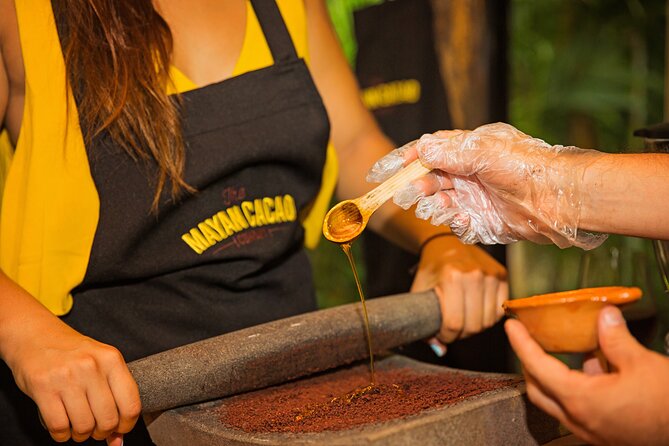 Chocolate Workshop - A short introduction to cacao and Mayan culture