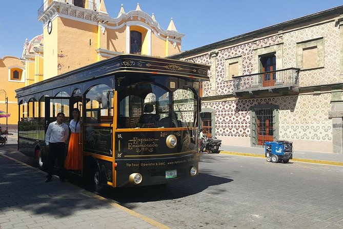 Cholula Magical Twon on a Traditional Tram from Puebla - Santa Maria Tonantzintla and the Baroque of local belief