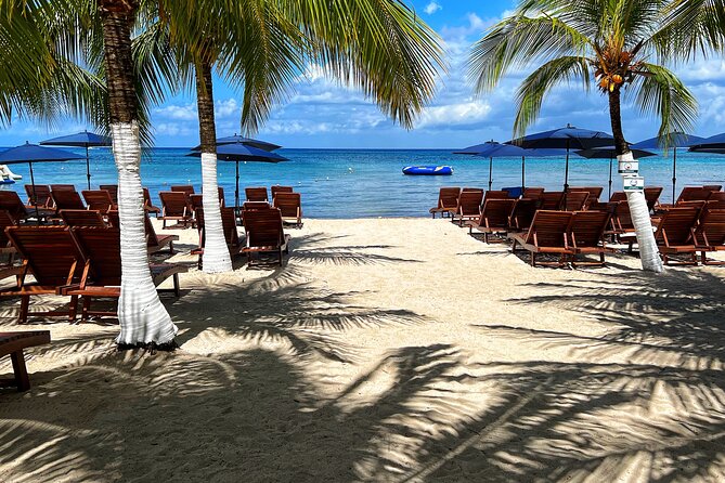 Chula’s All Inclusive Beach Pass with Transport - Pool, facilities, and the extras