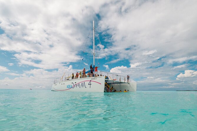 Cozumel Catamaran Snorkeling Tour & lunch® - Drinks, crew service, and the mood onboard