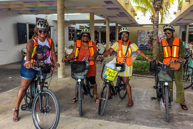 Cozumel: City Tour by E-bike - Spanish arrival stories at the Grijalva monument