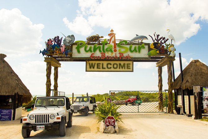 Cozumel Jeep and Snorkel Adventure with Lunch at Punta Sur Park - Climbing the Punta Celarain Lighthouse
