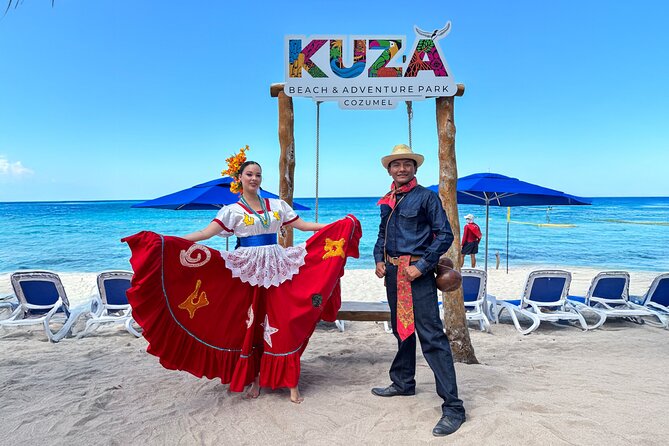 Cozumel: KUZÁ Beach Day, Buffet, Open Bar & Mexican Flavors Class - What the wristband actually gives you
