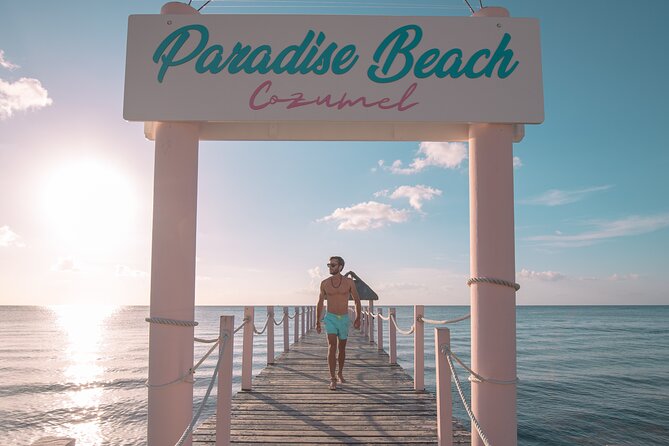 Cozumel: Paradise Beach Club All-Inclusive Day Pass - Lunch and the Unlimited Drink Menu