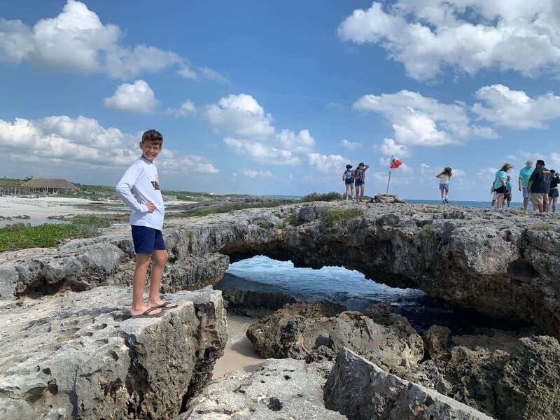 Cozumel: Private Buggy Tour with Lunch & Snorkeling - Meeting your guide at the right Cozumel pickup point
