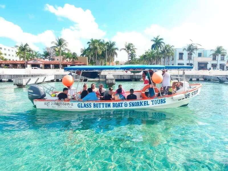 Cozumel: snorkeling on reefs + visit to "El Cielo" - El Cielo: shallow water, starfish, and a busy horizon