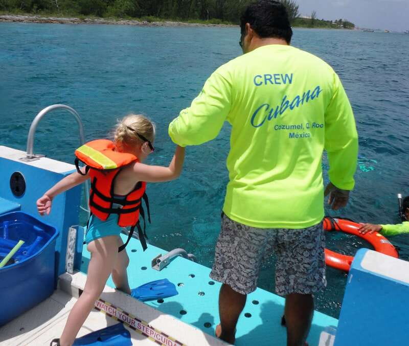 Cozumel: VIP Glass Bottom Boat & Snorkeling 3 Reefs Tour - First stop: Villa Blanca Reef