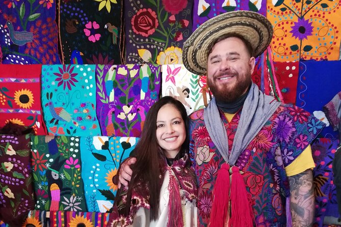 Customs of indigenous villages of Chiapas - Art Tex, local painting, and a highland breakfast
