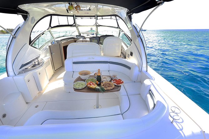 Deluxe Private Boats - 40 ft Sea Ray - What the price needs to cover