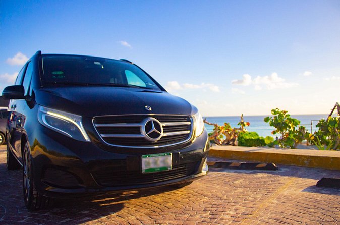 Departure from Akumal to Cancun International Airport. Private Service - Timing your departure from Akumal