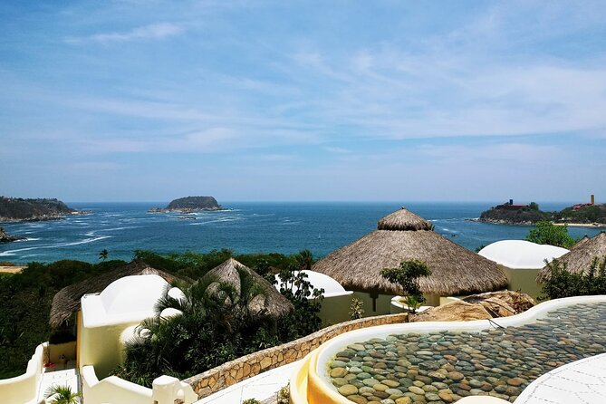 Discover the magic of Huatulco and its surroundings areas - Mezcal, chocolate, and Oaxacan flavors