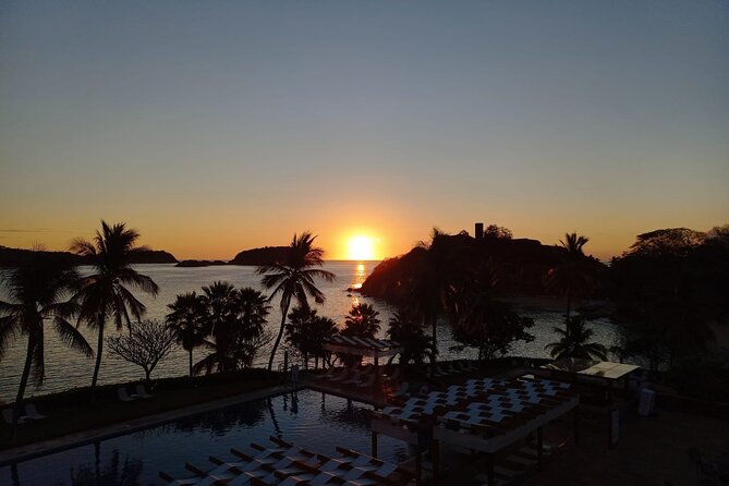 Discover the magic of Huatulco and its surroundings areas - Oaxacan weaving and the craft market