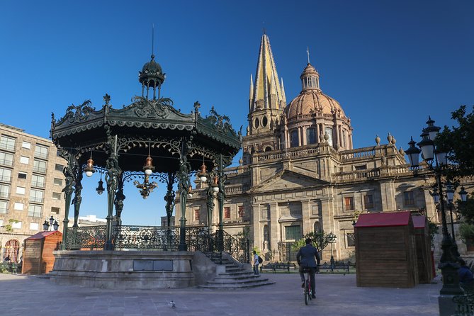 Downtown Guadalajara and Tlaquepaque Tour - Key points at a glance