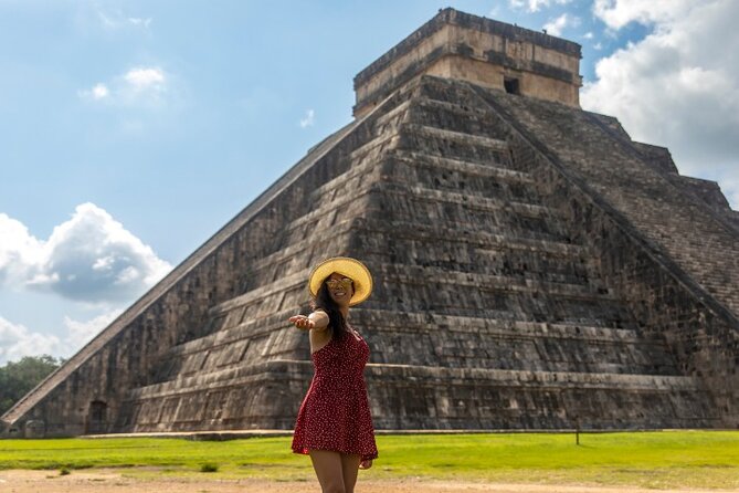 Early morning Chichen Itza Tour: Cenote and Tequila Tasting - Two hours among the temples at Chichén Itzá