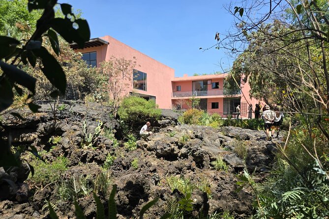 EXCLUSIVE TOUR Luis Barragán Casa Pedregal - small groups - Key points to know before you book