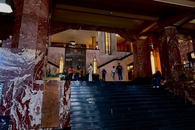 EXCLUSIVE TOUR to Palacio de Bellas Artes - small groups - Timing, group size, and practical planning