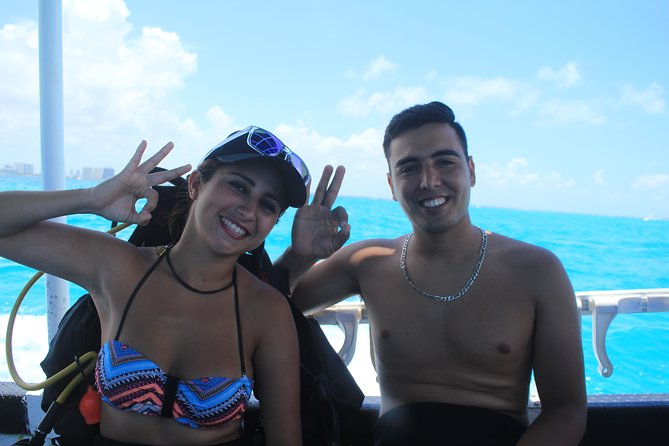 For certified Divers Experience the Under Water Museum and the Manchones Reef - What the experience suits best